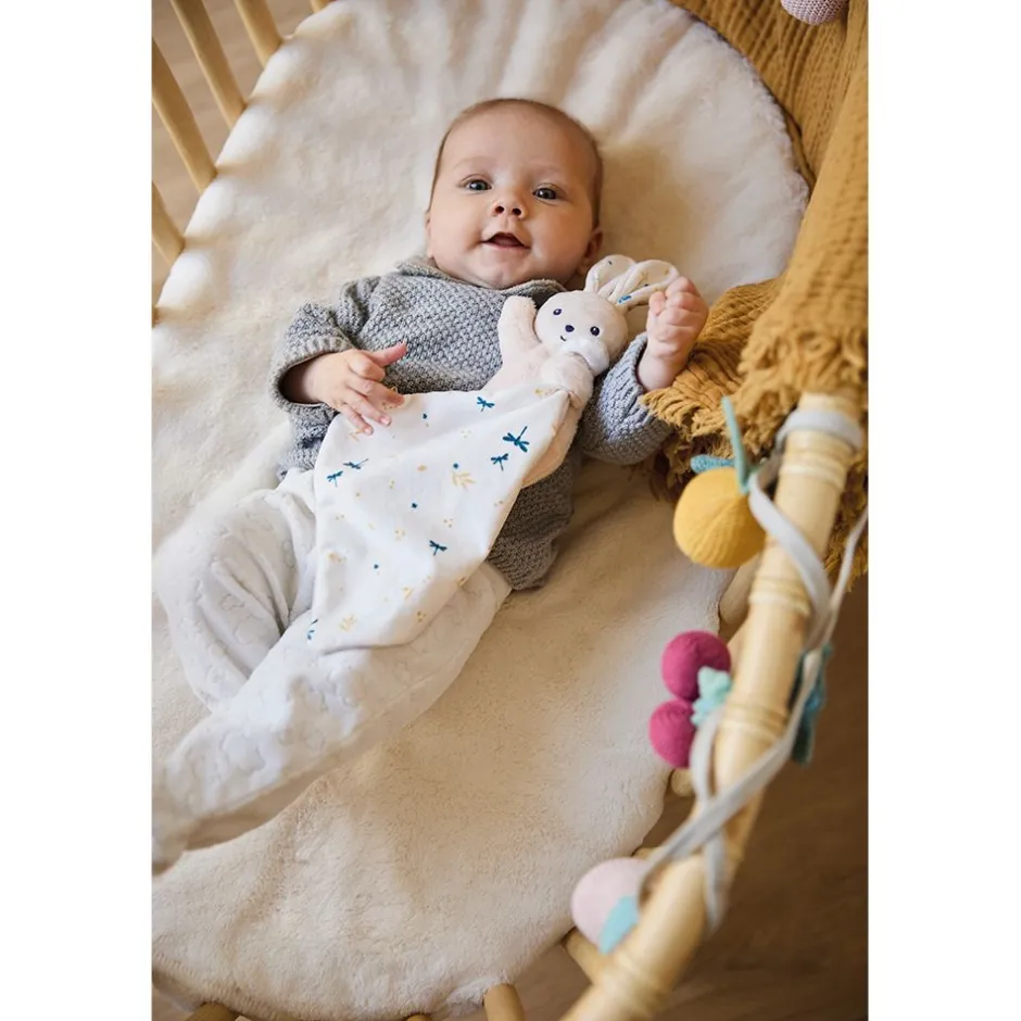 doudou_lapin_carr_douceur_blanc_dlicat_3.webp Doudou lapin Carré douceur Blanc délicat<Kaloo Flash Sale