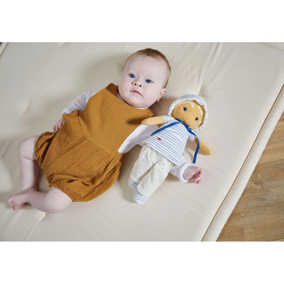 ma_premire_poupe_en_tissu_eli___cm_3-1.webp Ma première poupée en tissu Eli - 32 cm<Kaloo Best